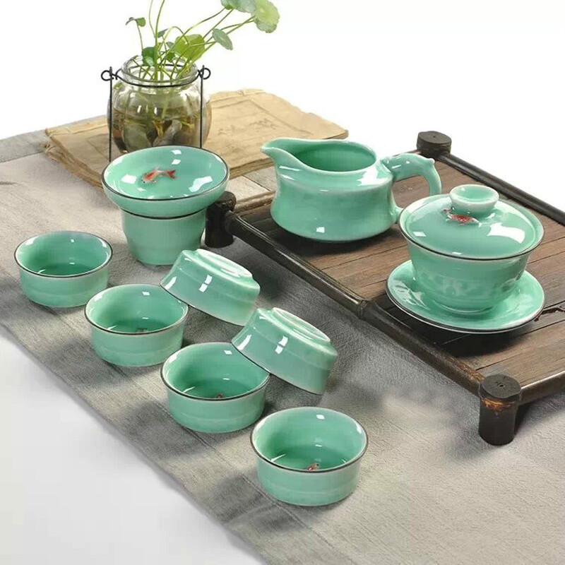 手繪龍泉青瓷陶瓷彩鯉魚杯茶具套裝 匠心傳承的藝術(shù)茶韻